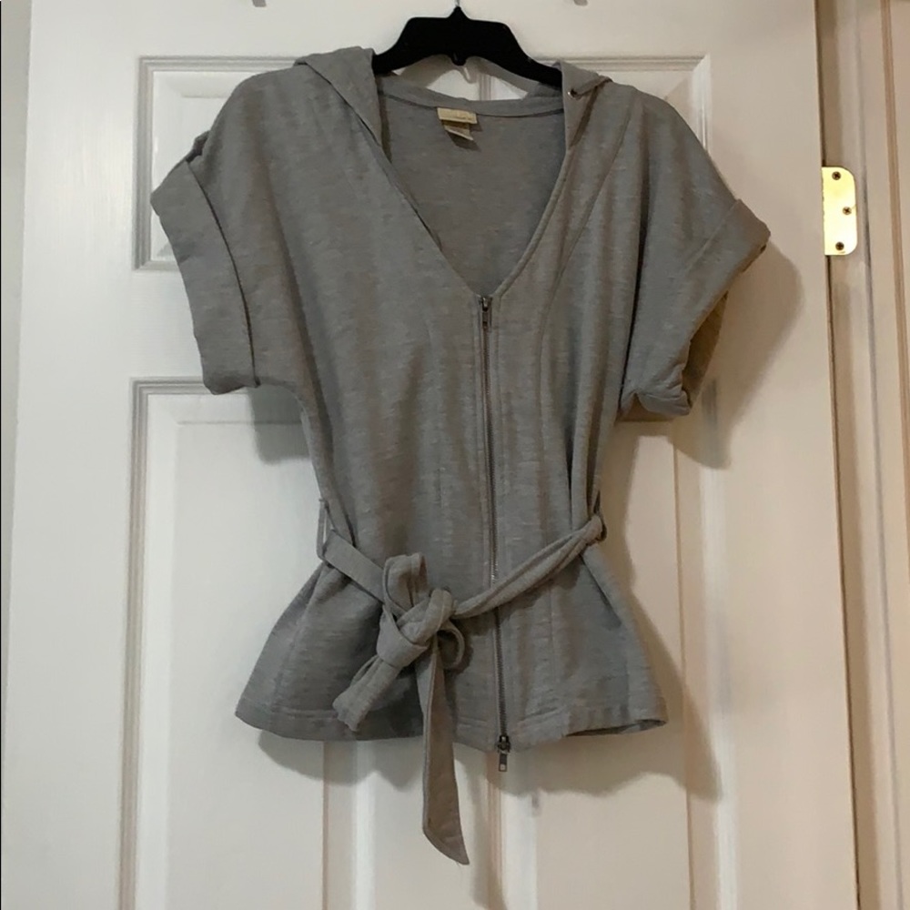 DAYTRIP 💫SHORT SLEEVE HOODIE ❤️HOST PICK❤️